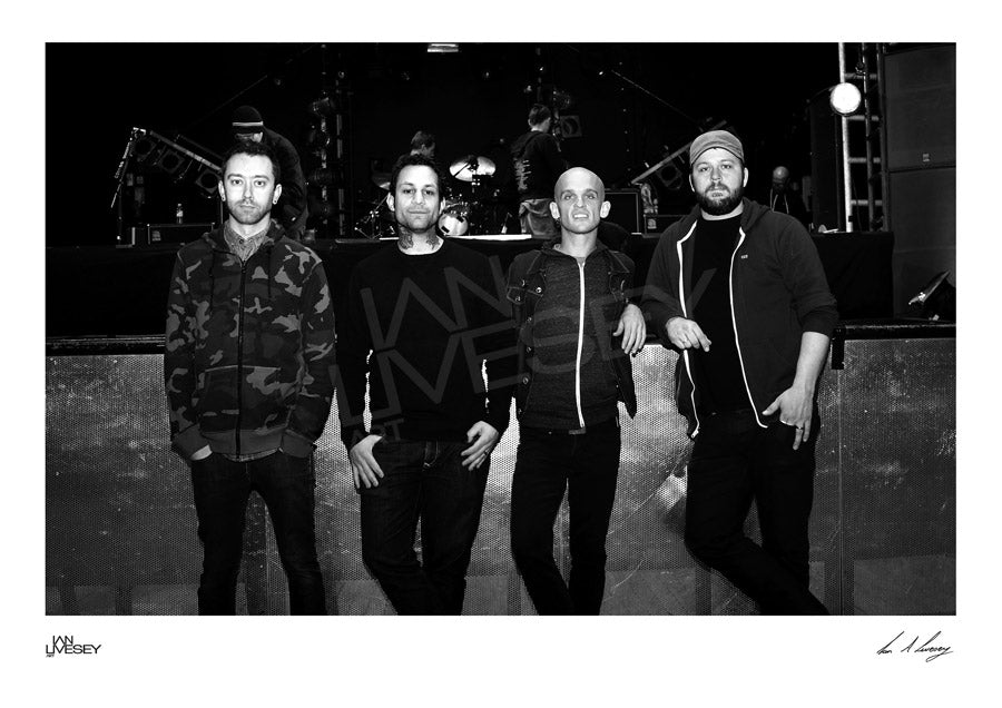 Rise Against -  The whole band in front of the stage at rehearsals - Exclusive